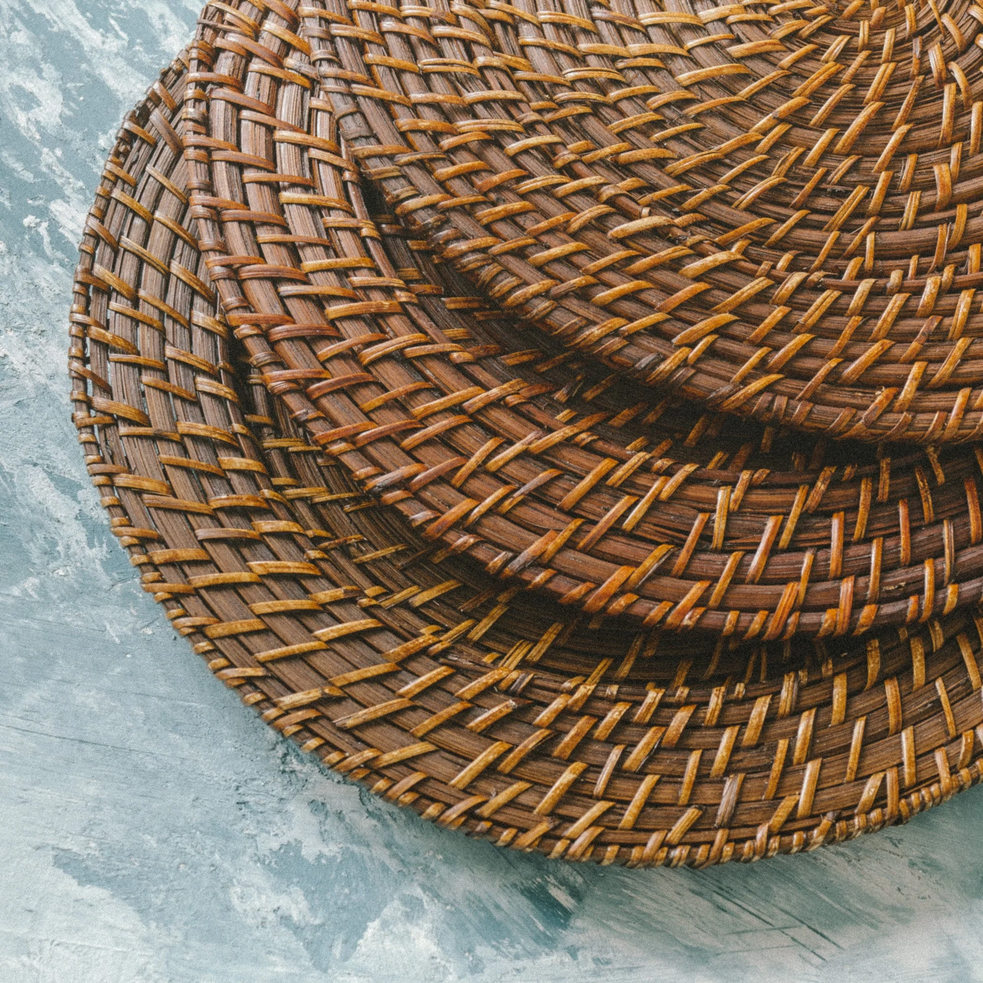 Dark Brown Rattan Wicker Charger Plate Set - Image 6