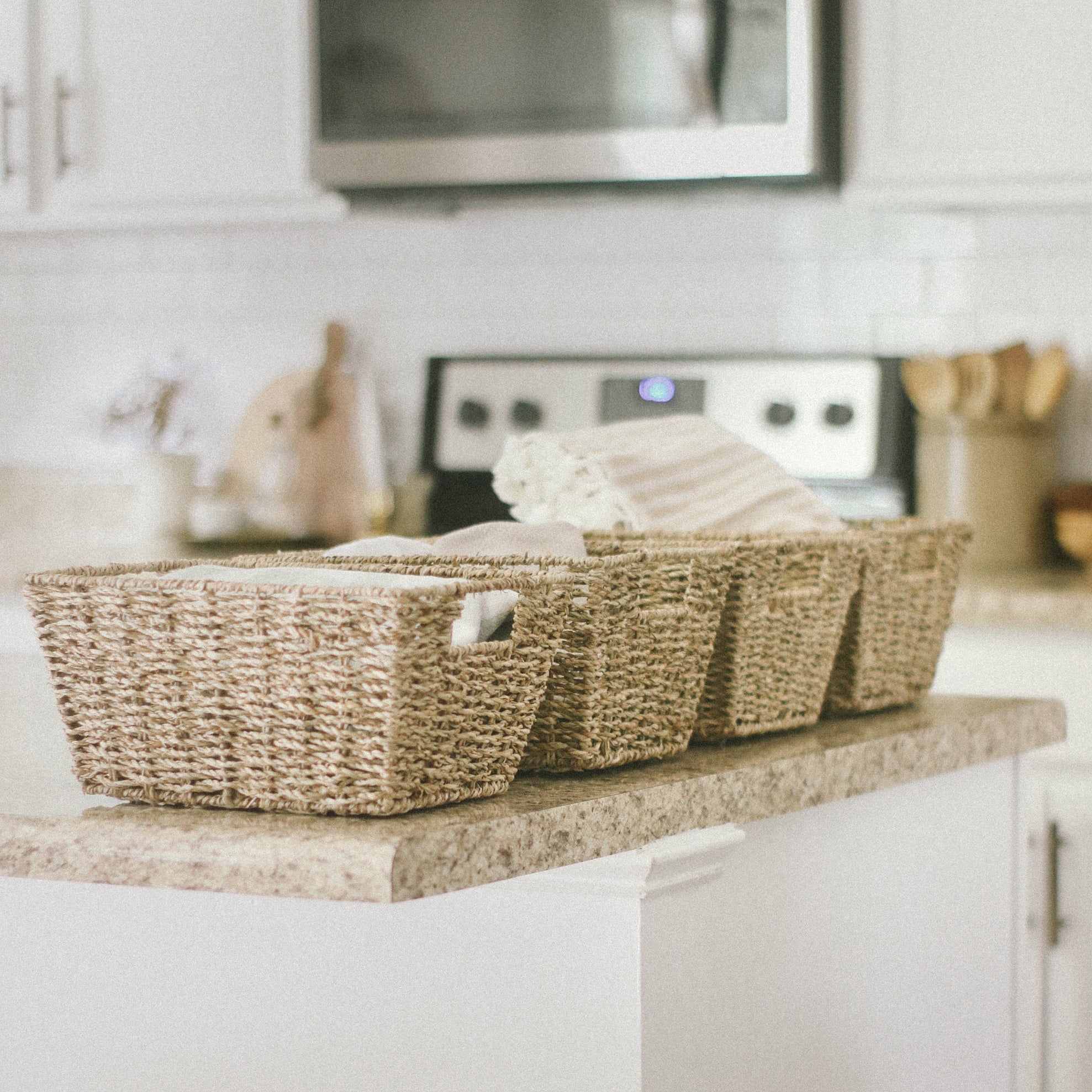 Twisted Rectangular Seagrass Wicker Basket - Image 4